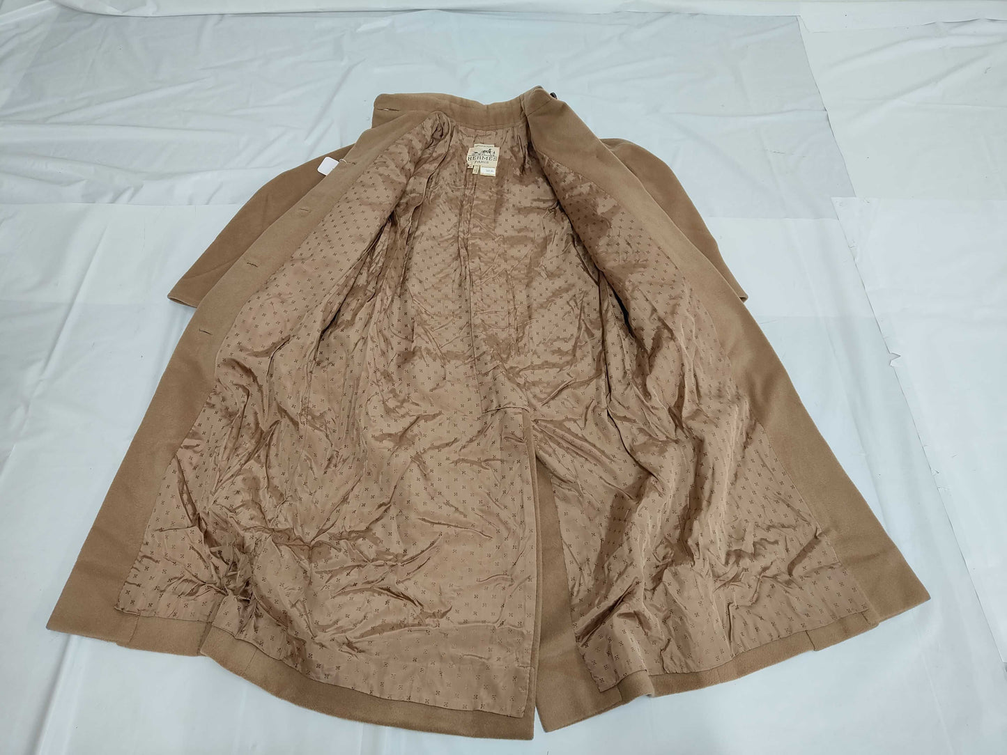 HERMES 100% Cashmere Cape Coat with H-pattern Lining #40