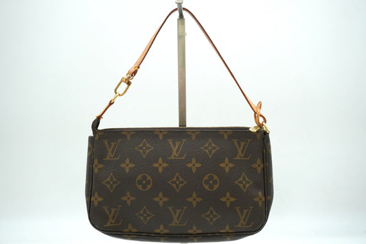 LOUIS VUITTON Monogram Pochette Accessoires M51980 Handbag