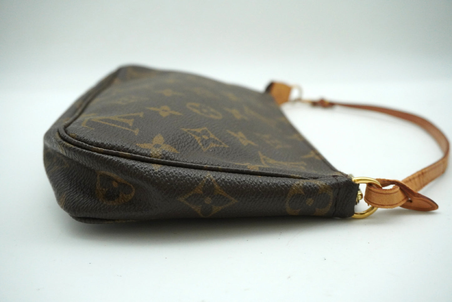 LOUIS VUITTON Monogram Pochette Accessoires M51980 Handbag