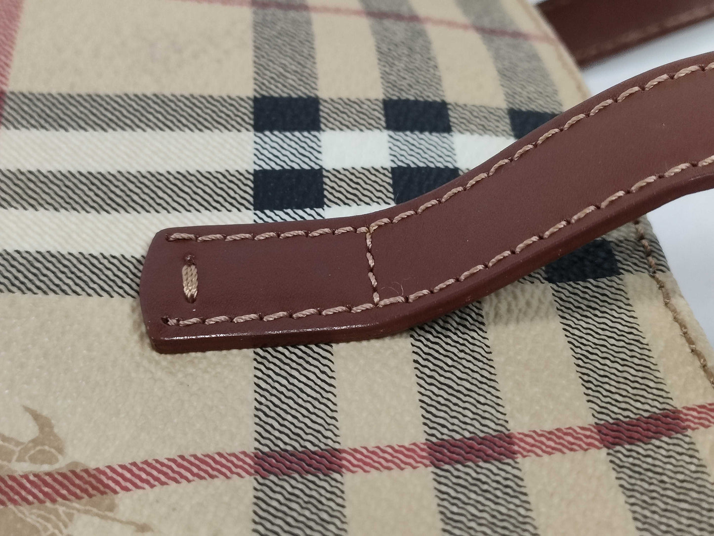 BURBERRY Nova Tote Bag in Beige