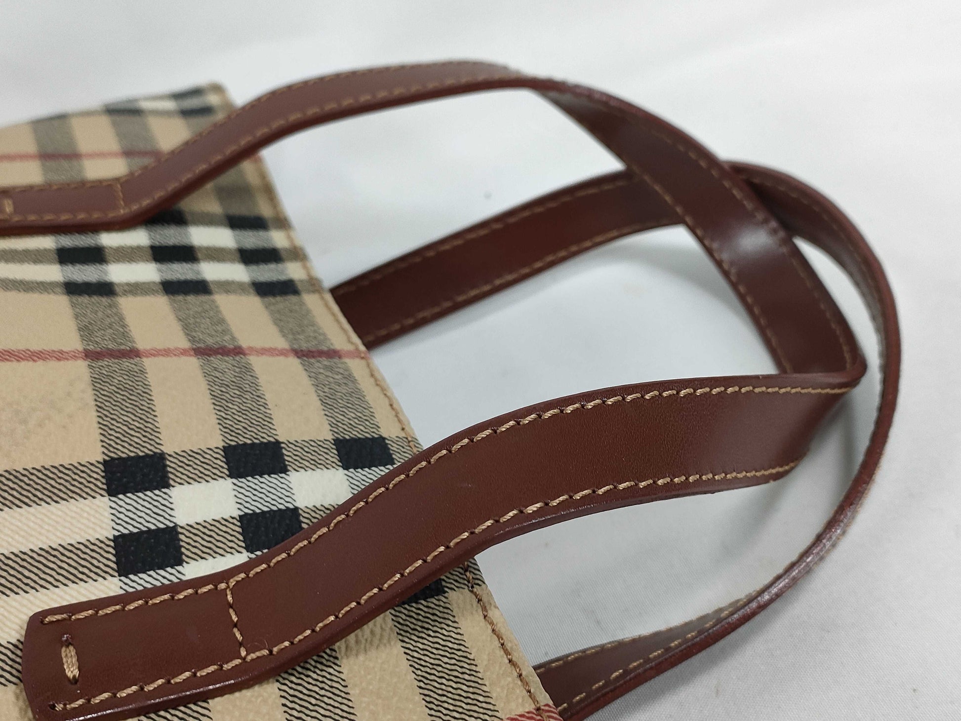 BURBERRY Nova Tote Bag in Beige