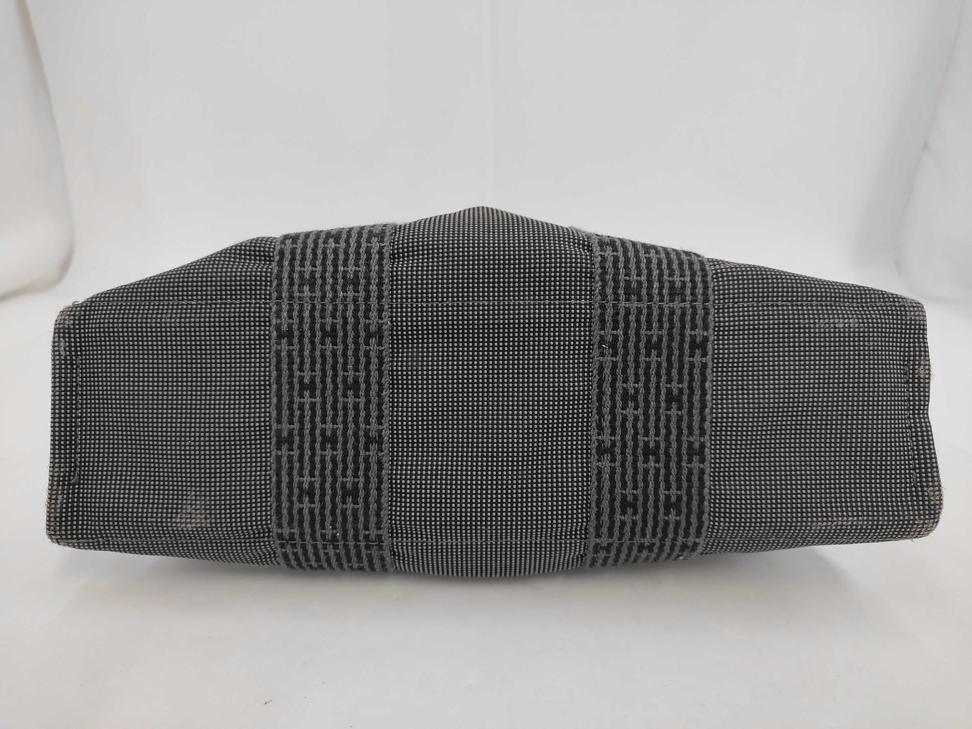 HERMES Air Line Tote PM Gray Bag