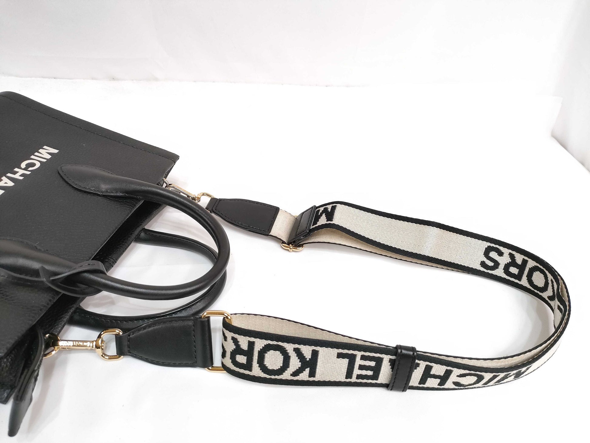 Michael Kors Leather 2-Way Handbag Black Shoulder Bag