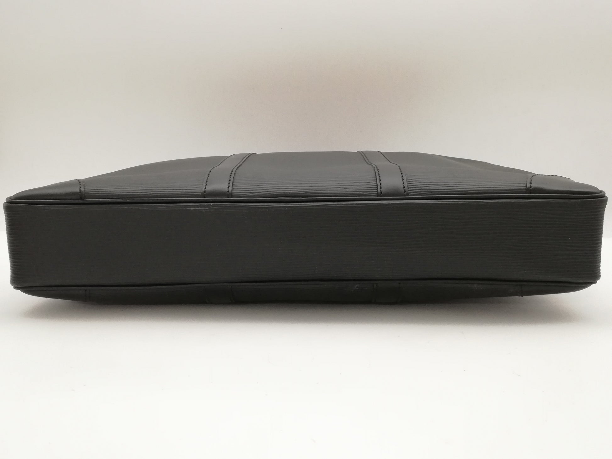 LOUIS VUITTON Epi Porte-Document Voyage M59162 Noir Business Bag