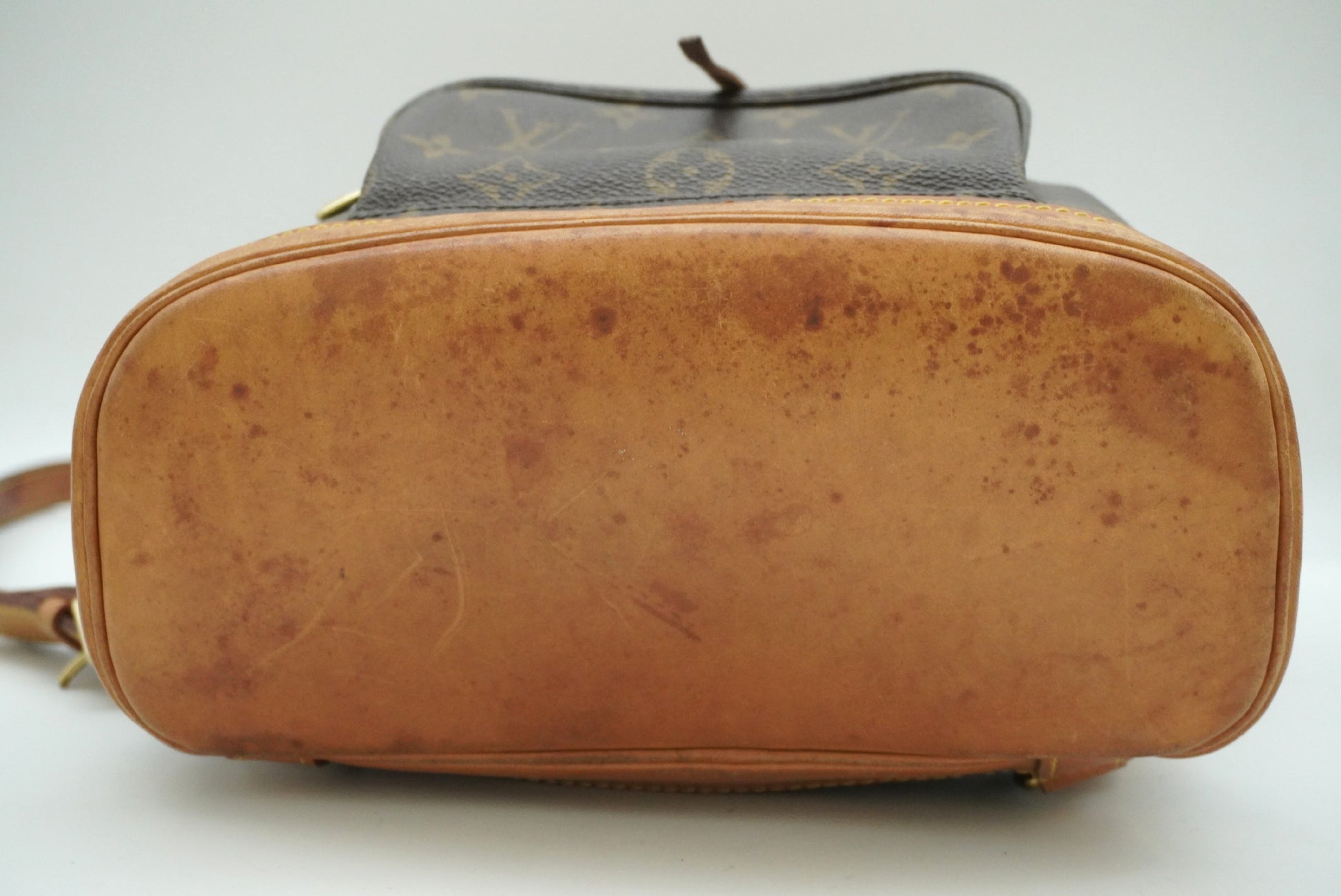 LOUIS VUITTON Monogram Montsouris MM M51136 Backpack