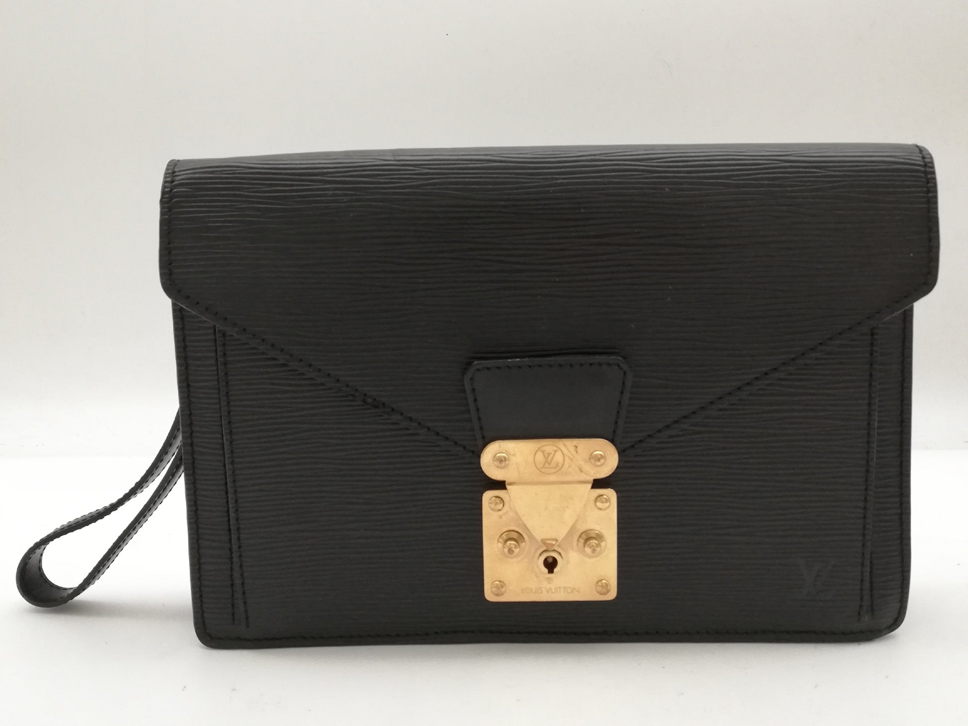 LOUIS VUITTON Epi Pochette Serie Dragonne M52612 Noir Clutch Bag