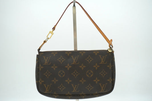 LOUIS VUITTON Monogram Pochette Accessoires M51980 Handbag
