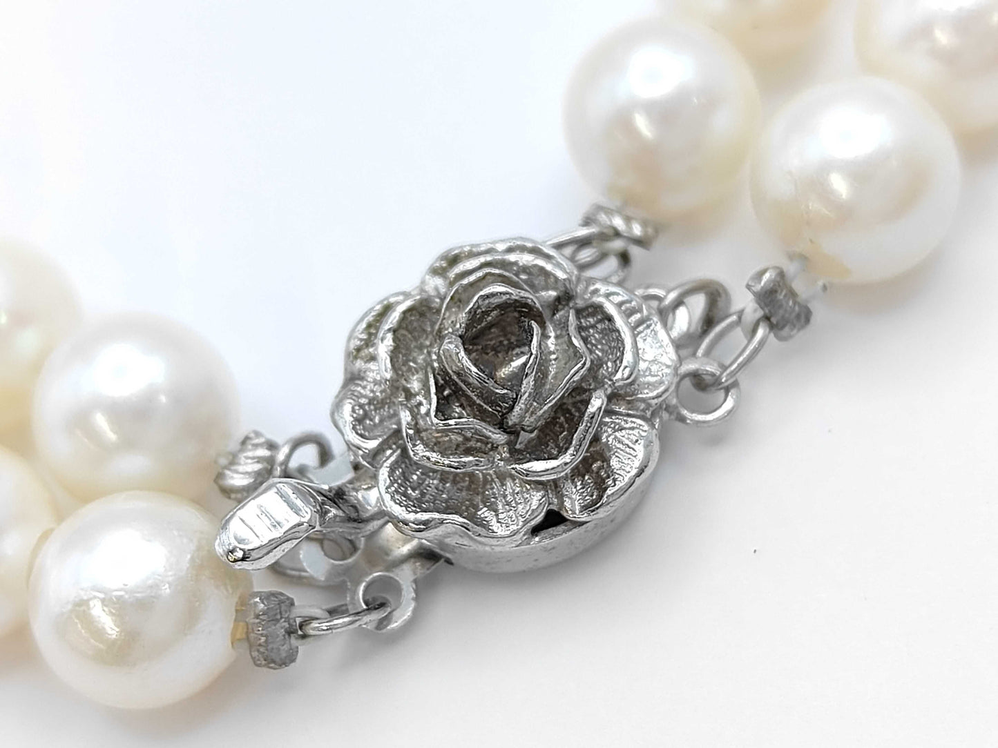 Double-strand pearl necklace, approximately 8.0-8.4mm diameter, sterling silver, 81.6g 