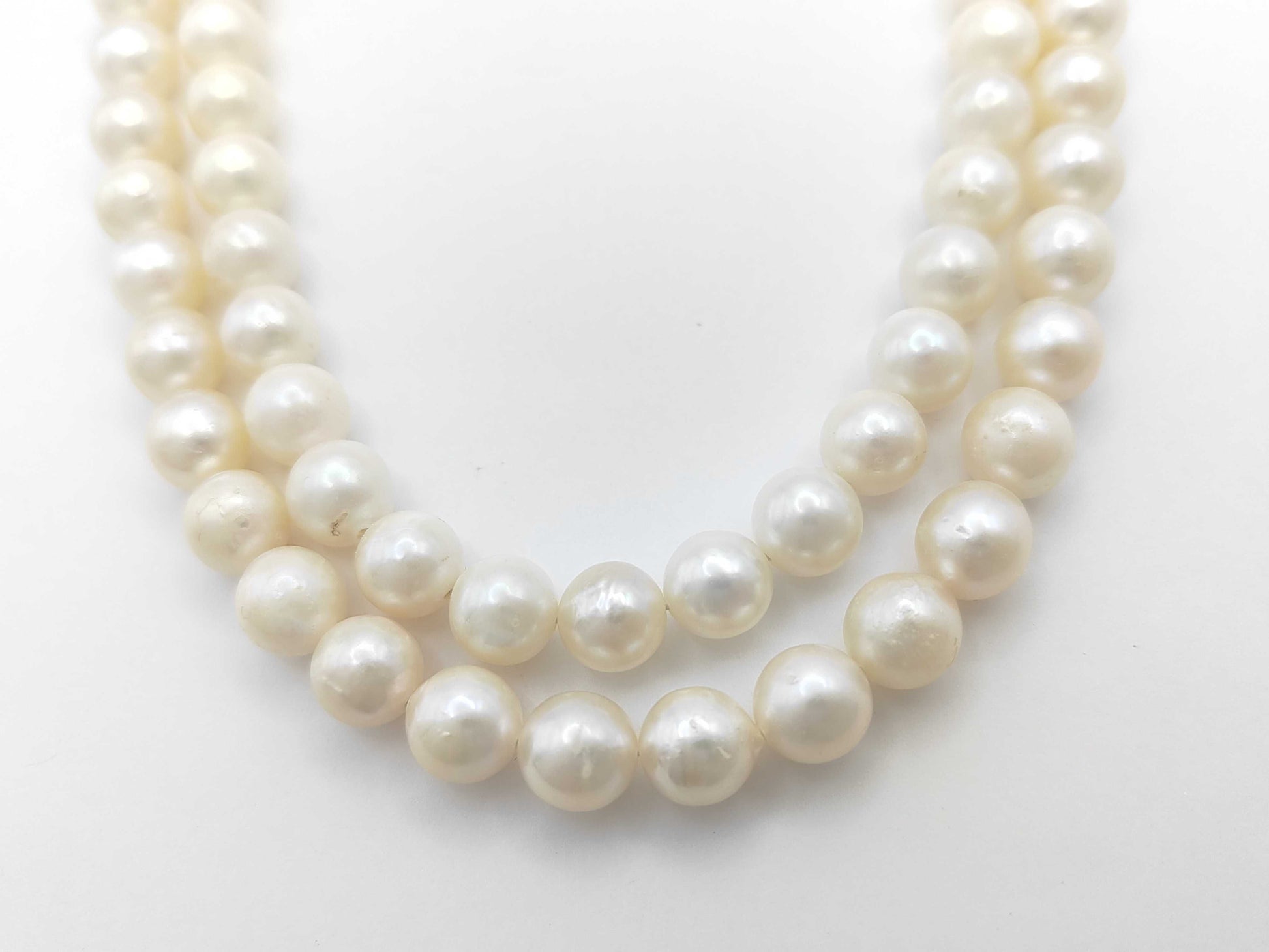 Double-strand pearl necklace, approximately 8.0-8.4mm diameter, sterling silver, 81.6g 
