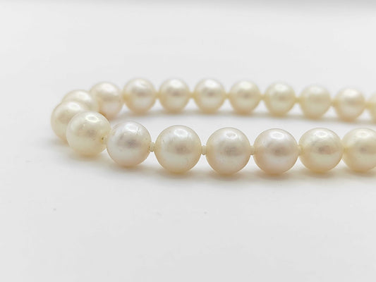 Pearl Necklace, Diameter: Approx. 8.0-8.3mm, Sterling Silver, 38.5g 