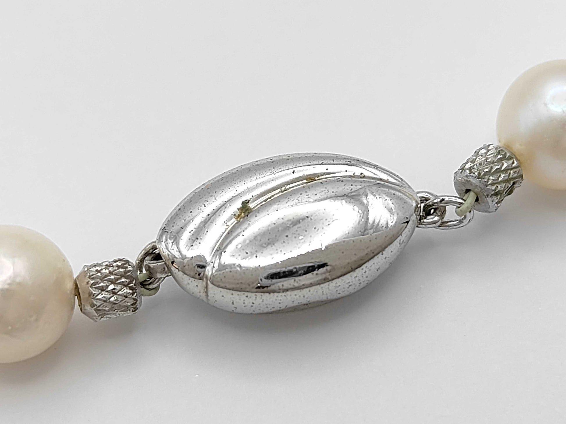 Pearl Necklace, Diameter: Approx. 8.0-8.3mm, Sterling Silver, 38.5g 