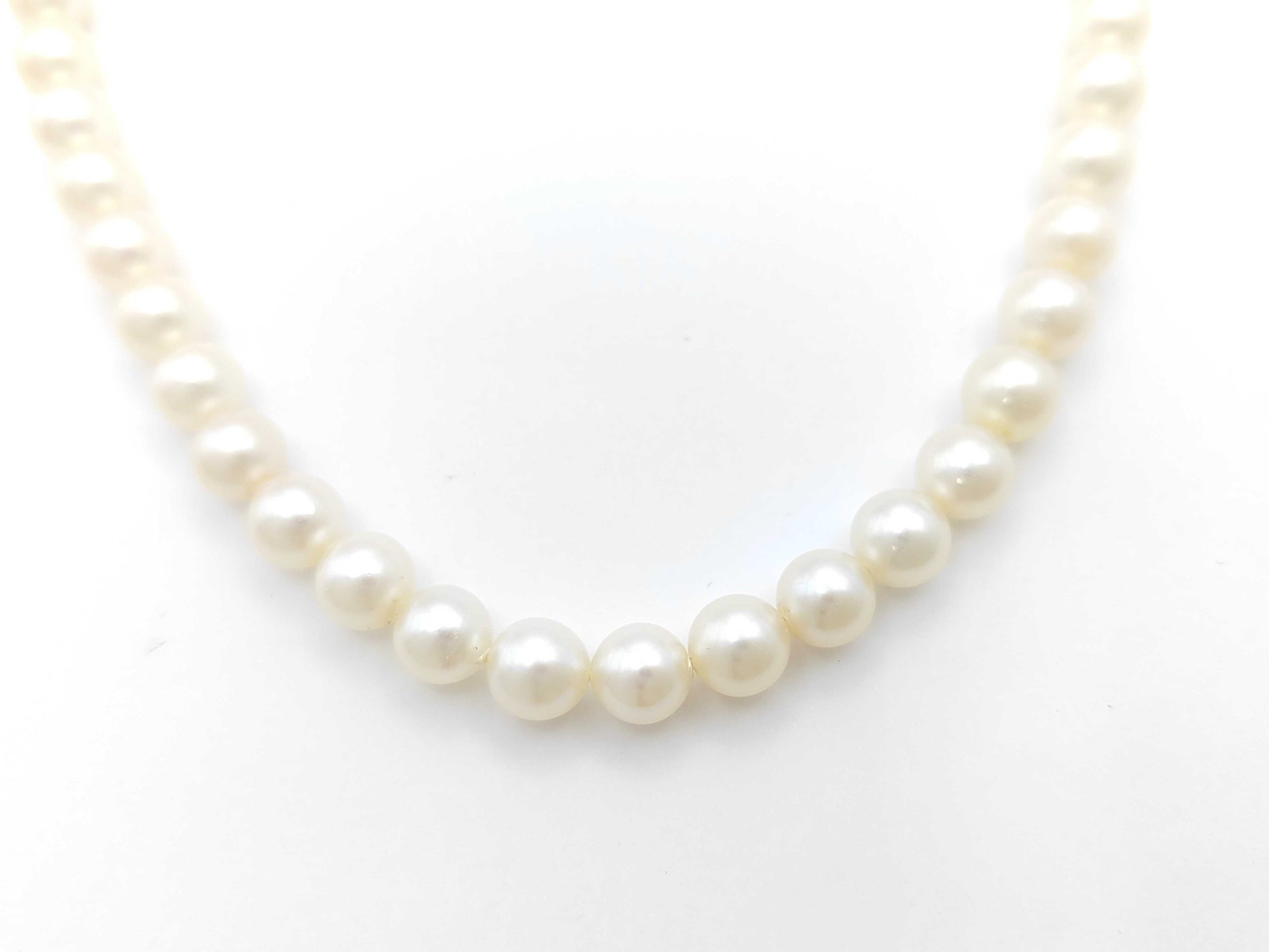 Pearl Necklace, Diameter: Approx. 6.9-7.4mm, Sterling Silver, 30.4g 