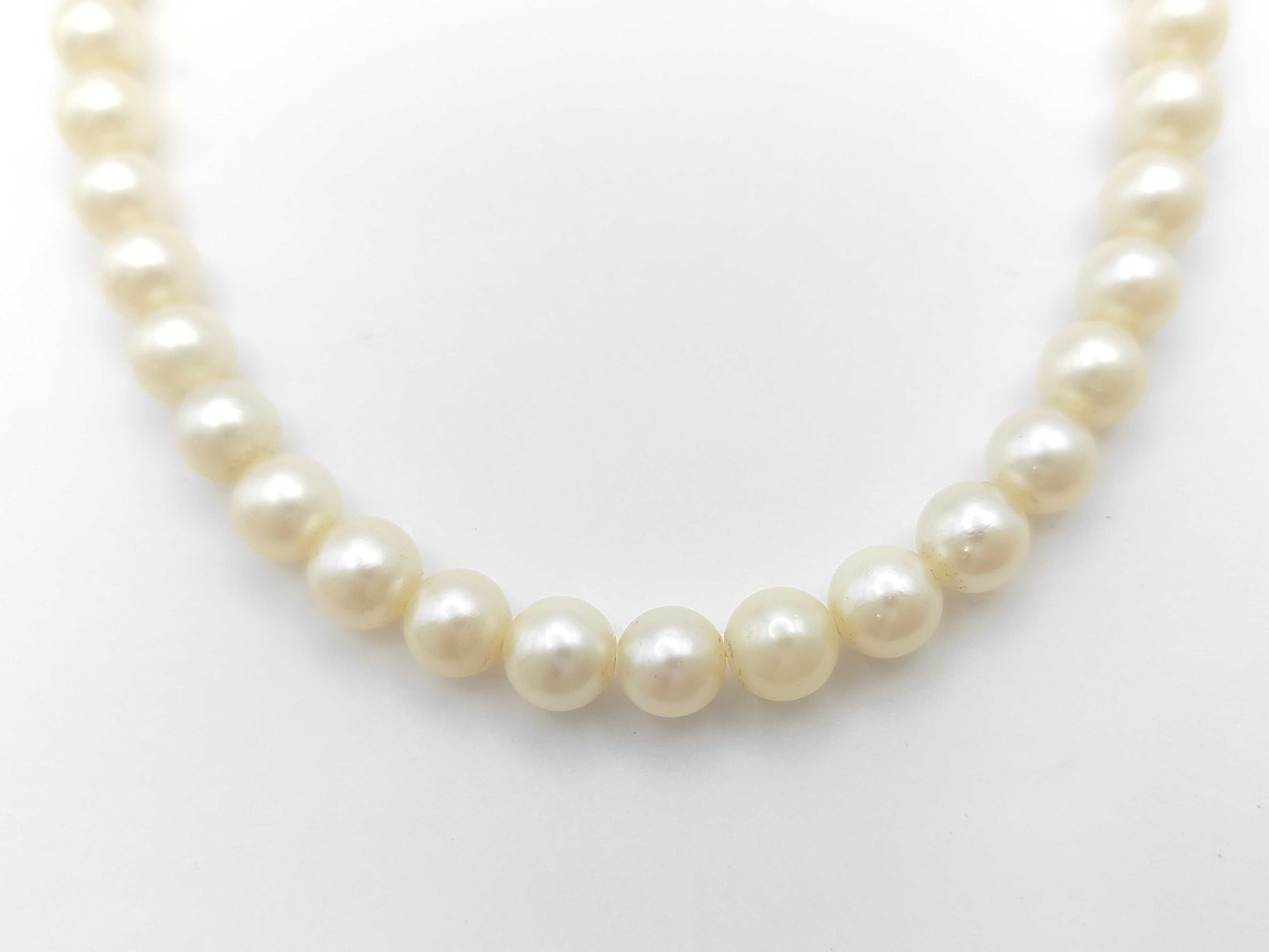 Pearl Necklace, Diameter: Approx. 7.0-7.3mm, Sterling Silver, 29.5g 