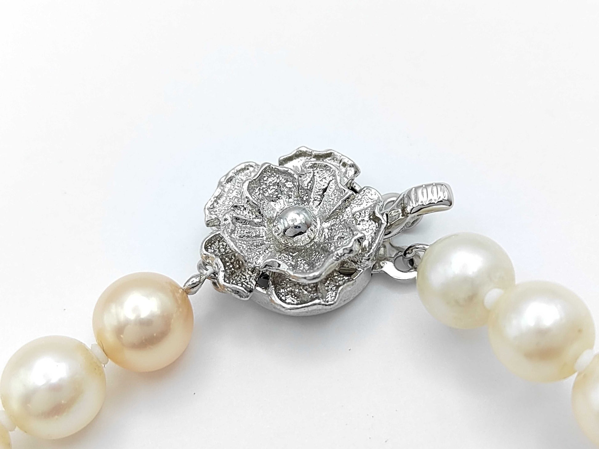 Pearl Necklace, Diameter: Approx. 7.0-7.3mm, Sterling Silver, 29.5g 