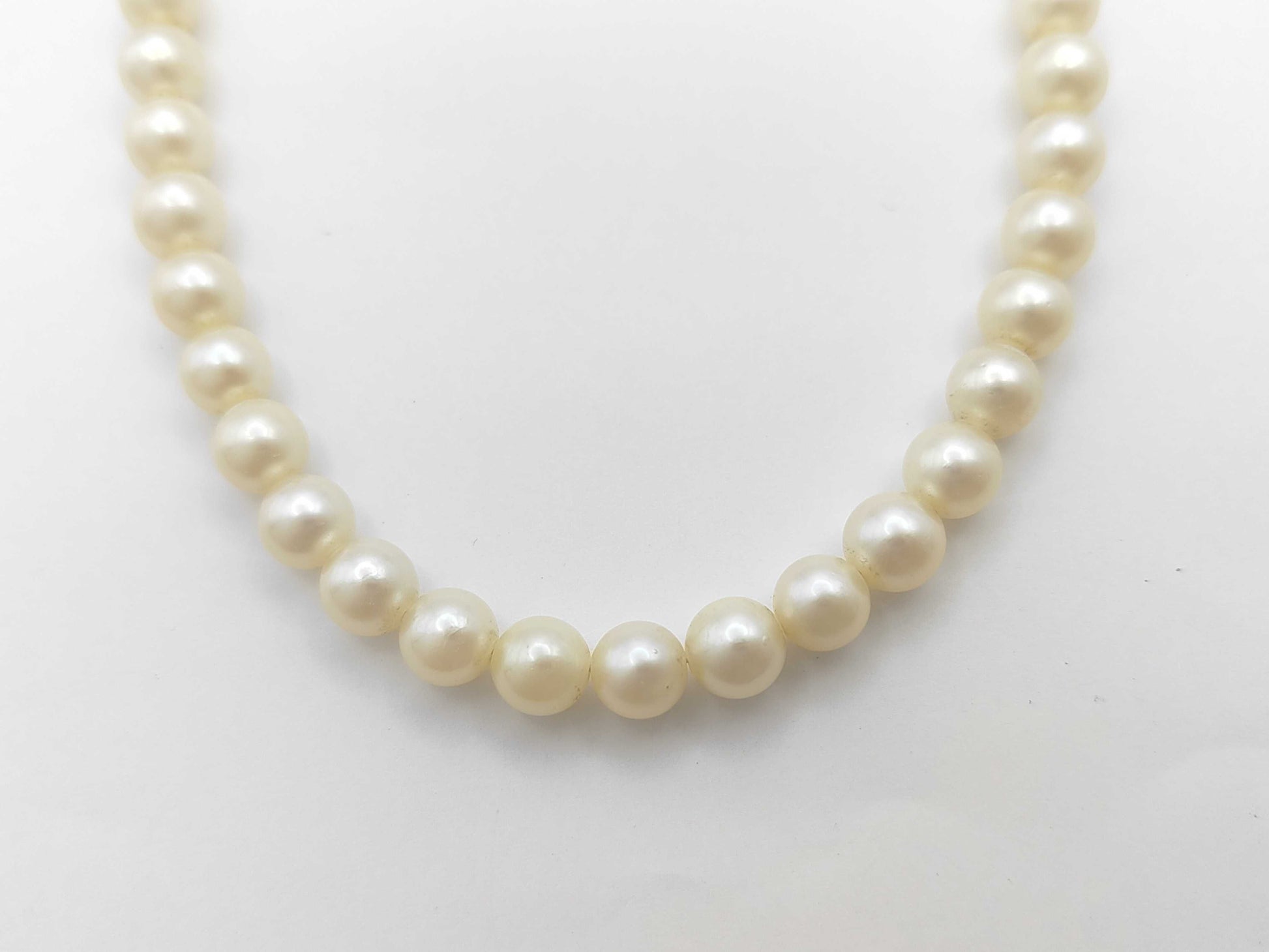 Pearl Necklace, Diameter: Approx. 7.0-7.3mm, Sterling Silver, 29.5g 