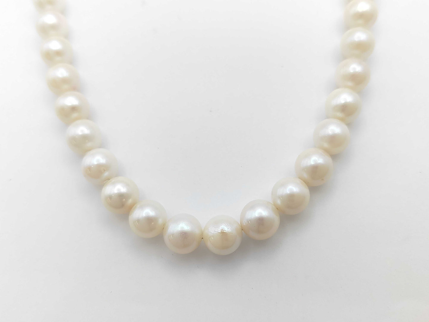 Pearl Necklace, Diameter: Approx. 8.4-8.9mm, Sterling Silver, 43.1g 