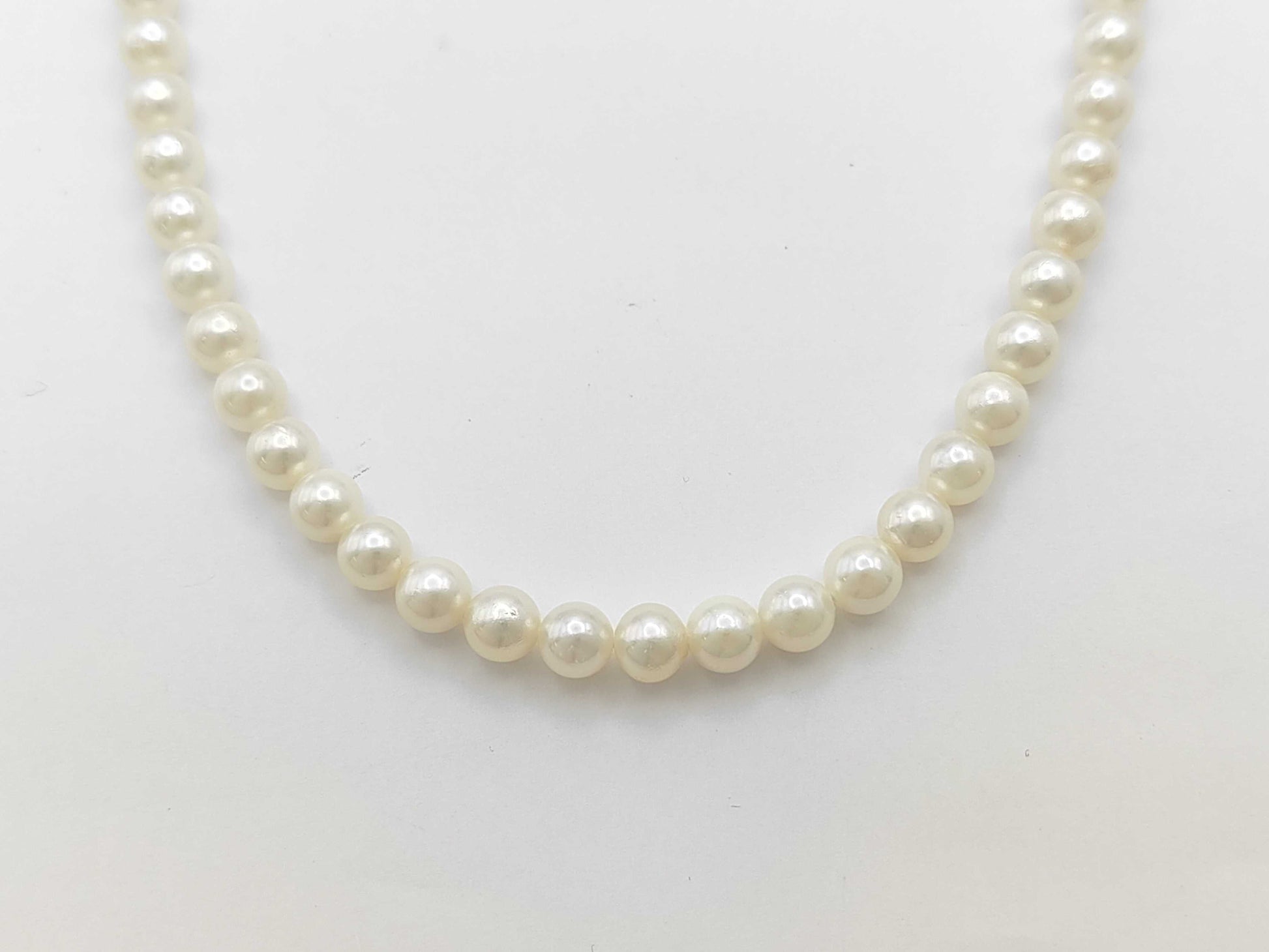 Pearl Necklace, Diameter: Approx. 5.5-5.9mm, Silver, 20.4g 