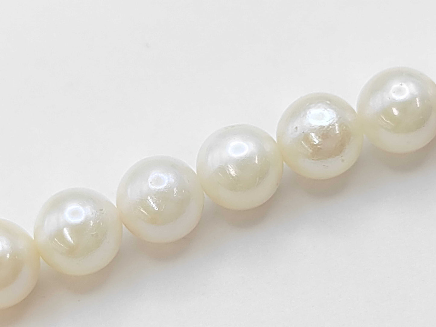 Pearl Necklace 21.3g, Diameter: Approx. 5.4-5.9mm