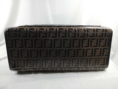 FENDI Runaway Shopper Embossed Leather Tote Bag 8BH351