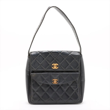 CHANEL Matelasse Leather Shoulder Bag