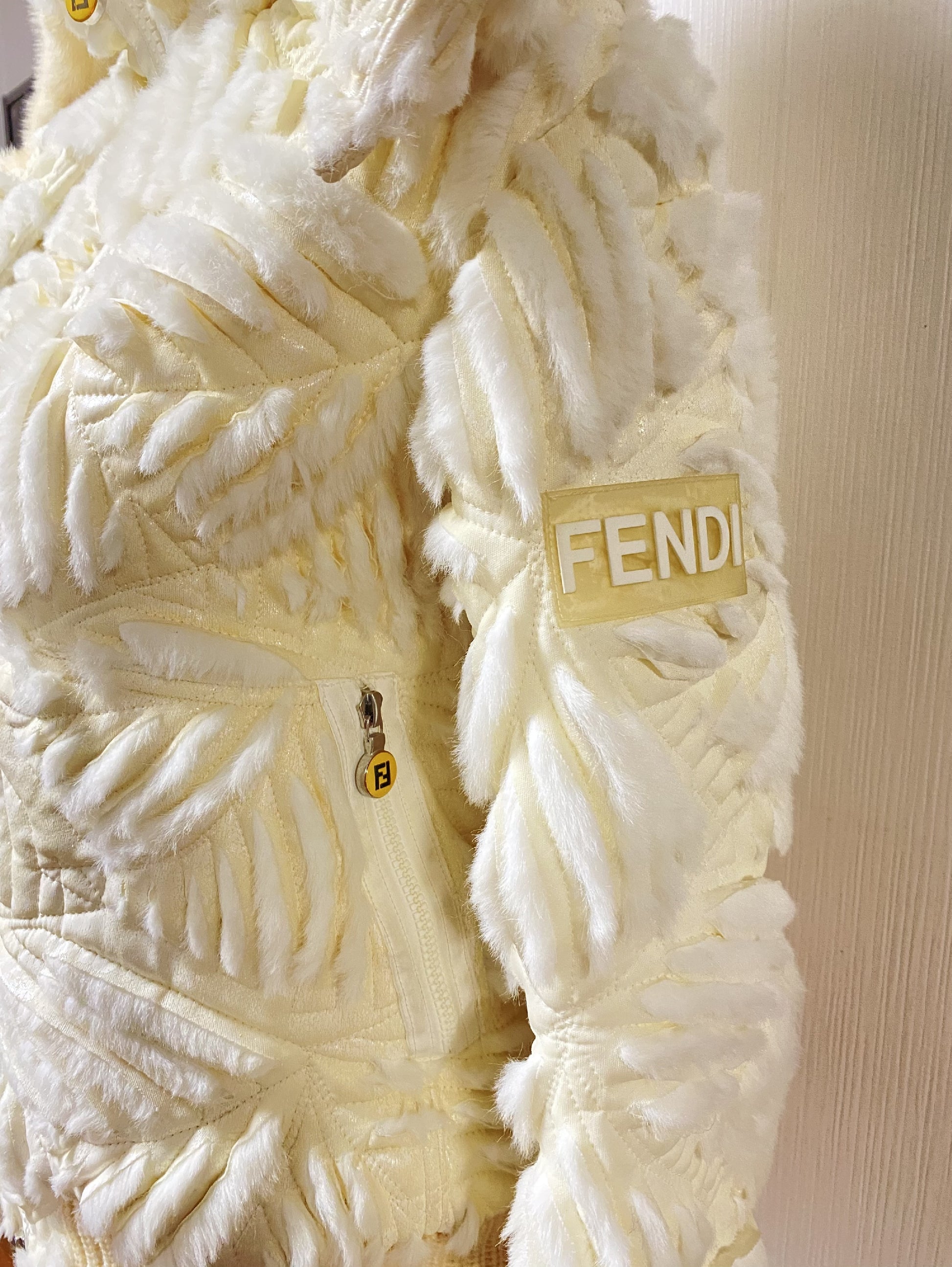 FENDI FENDI Blouson Cream #38 Jacket