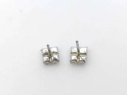 D0.1ct Pt900 0.5g Earrings 