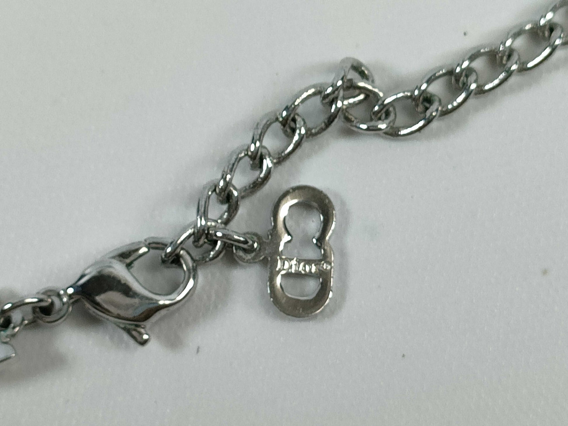 Dior Dior logo plate necklace