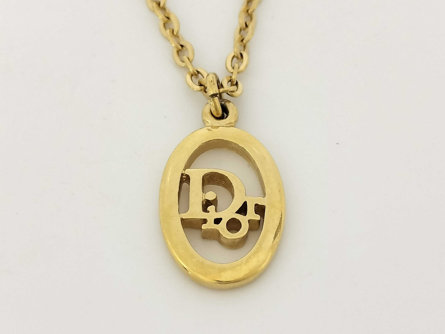 Dior Dior logo necklace necklace