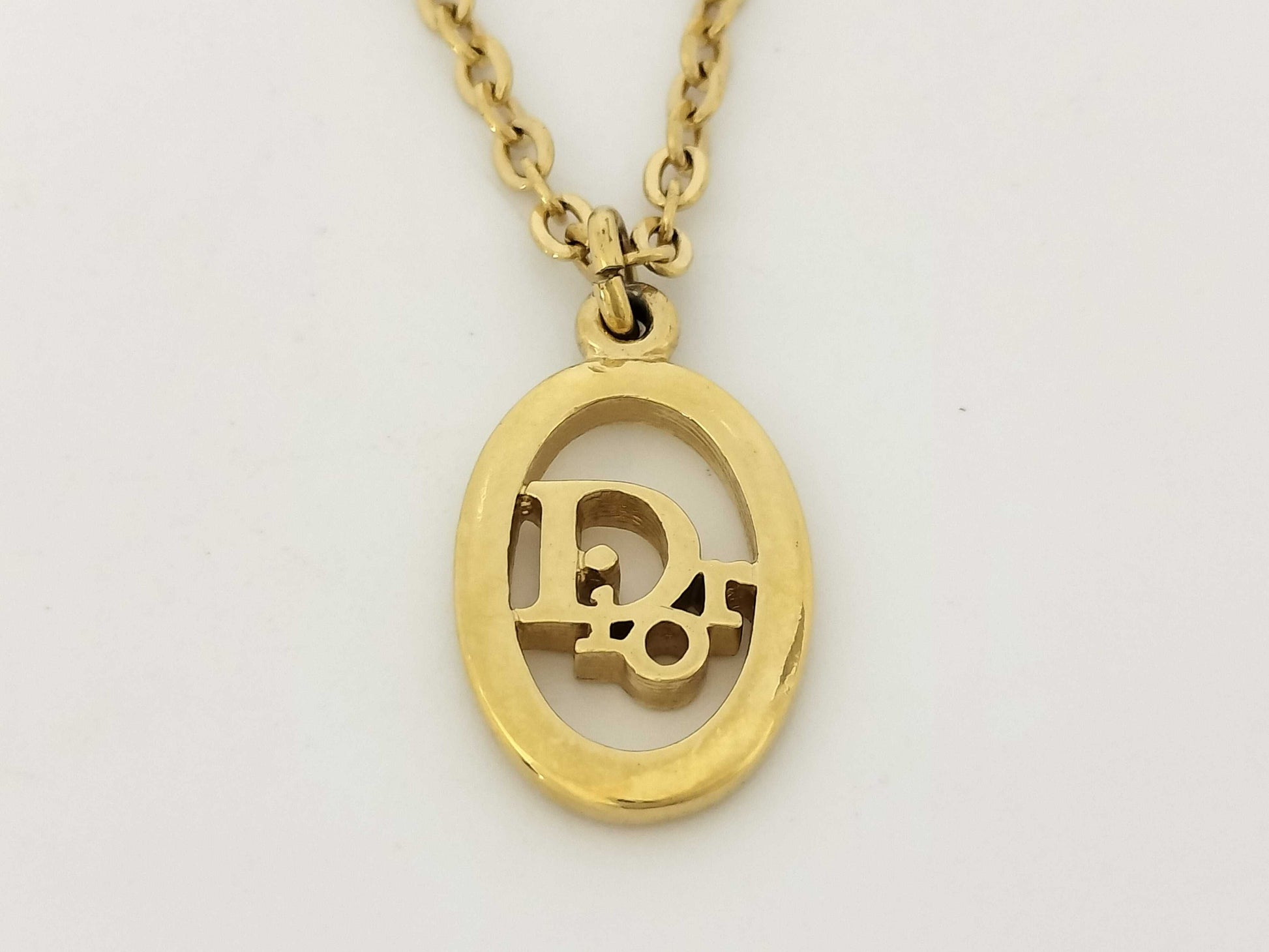Dior Dior logo necklace necklace