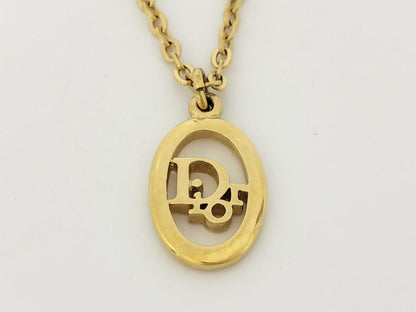 Dior Dior logo necklace necklace