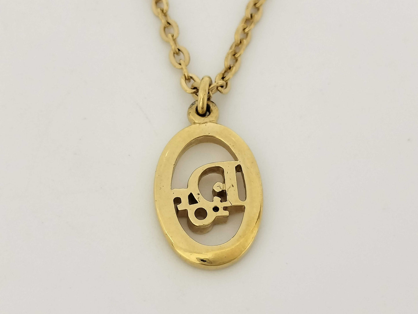 Dior Dior logo necklace necklace
