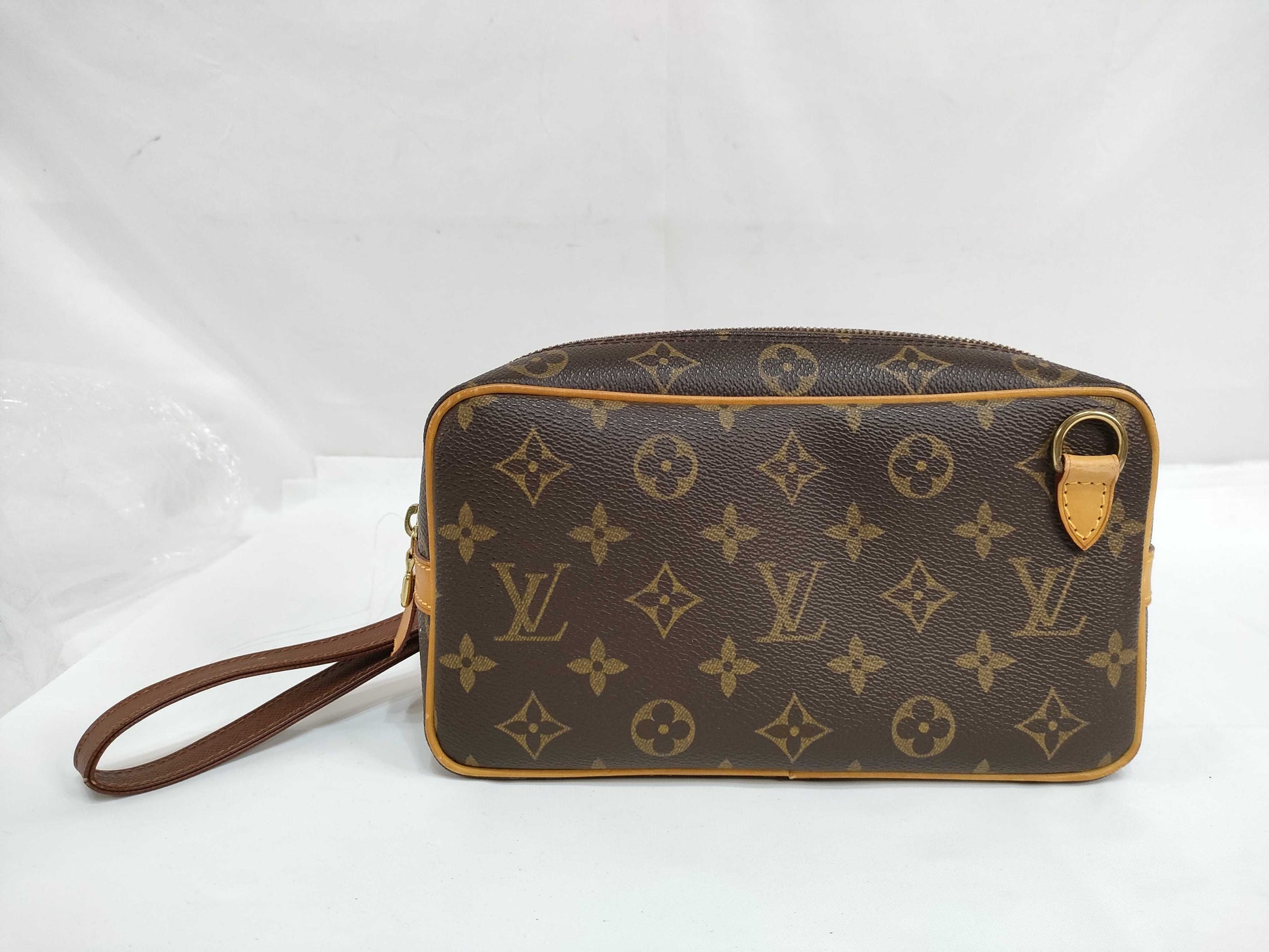 LOUIS VUITTON Monogram LV Monogram Shoulder Bag Handbag
