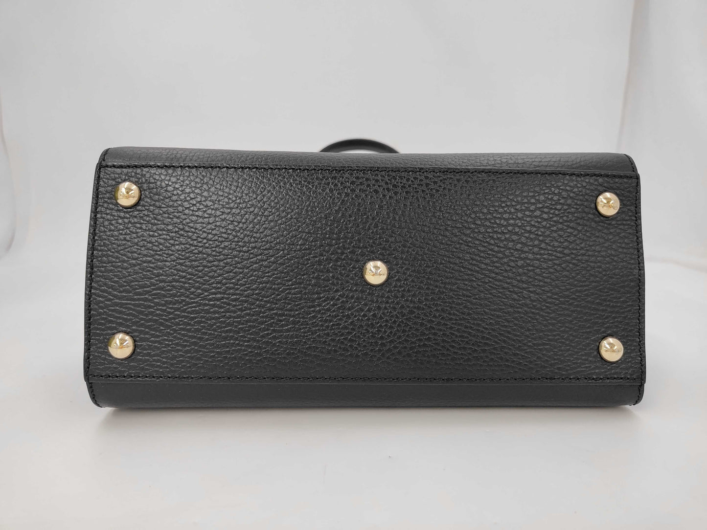 GUCCI Soho 607722 2-way handbag with shoulder strap