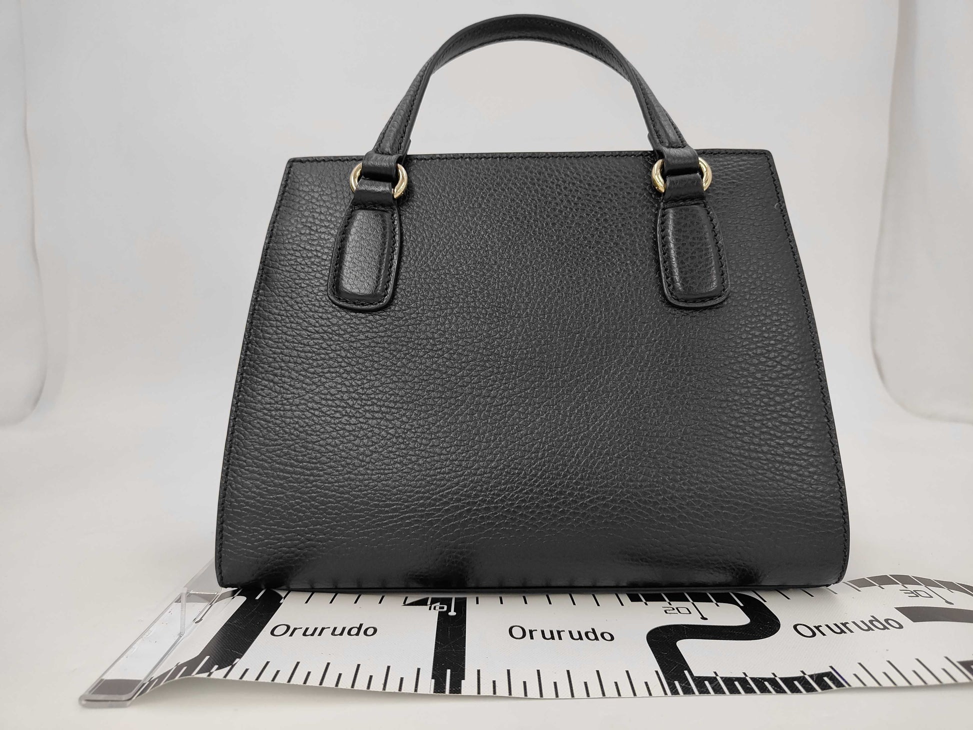 GUCCI Soho 607722 2-way handbag with shoulder strap