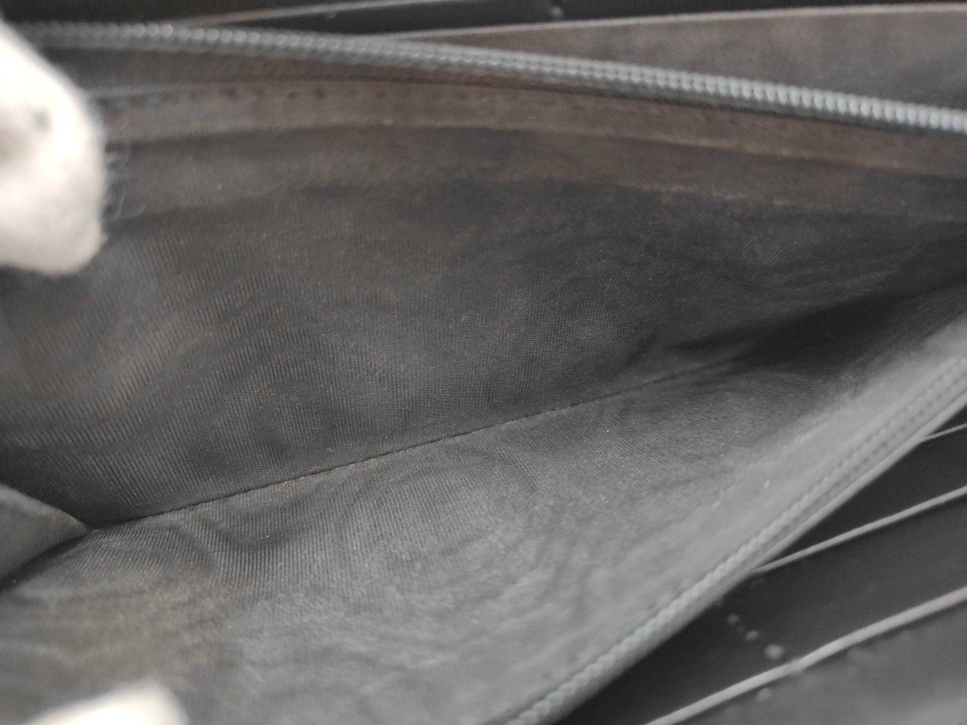 GUCCI Gucci Shima Round Zip Wallet 307987