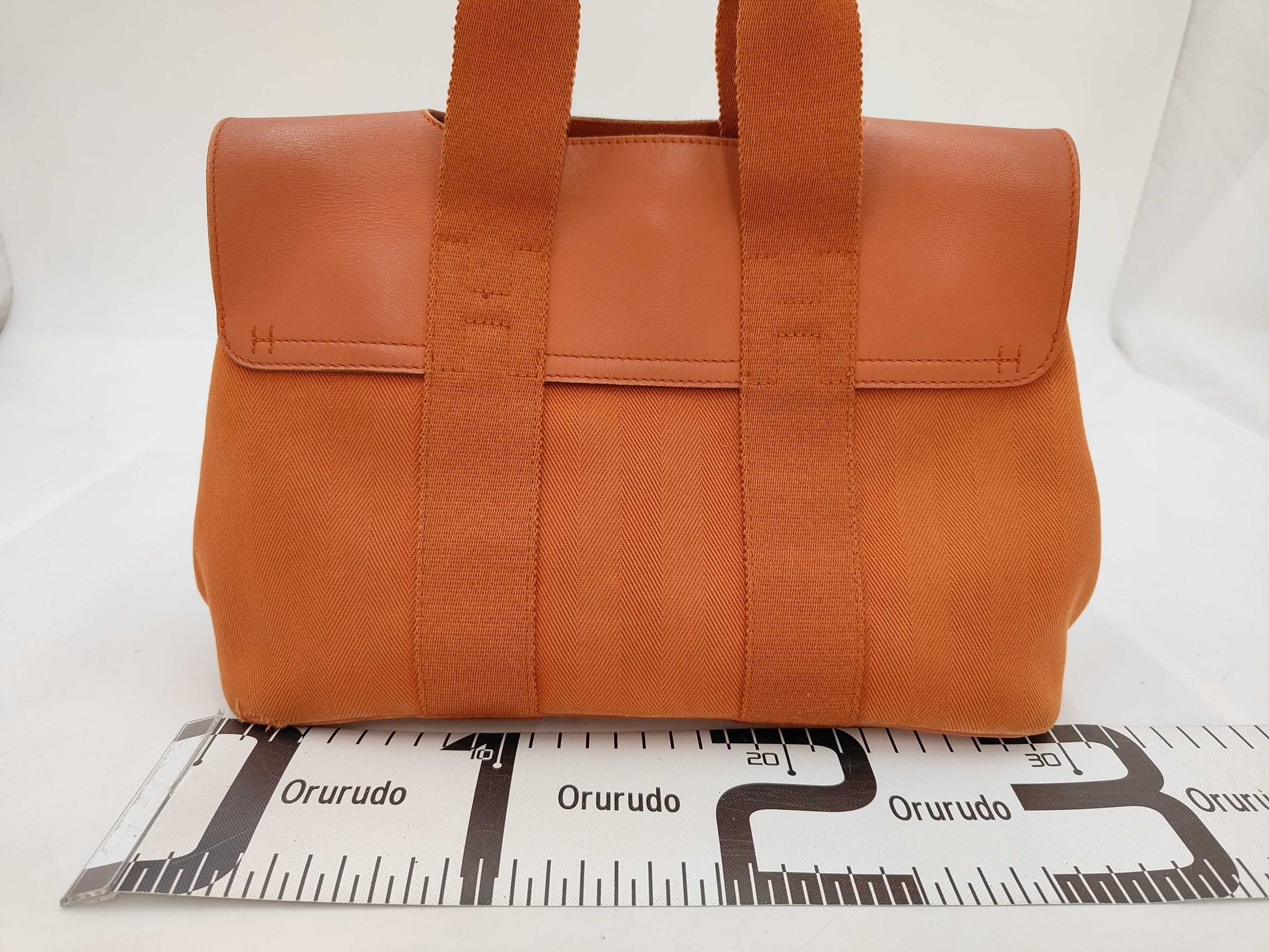 HERMES Toile Chevron/Leather Valparaiso PM. Accessories: Pouch and Tote Bag.