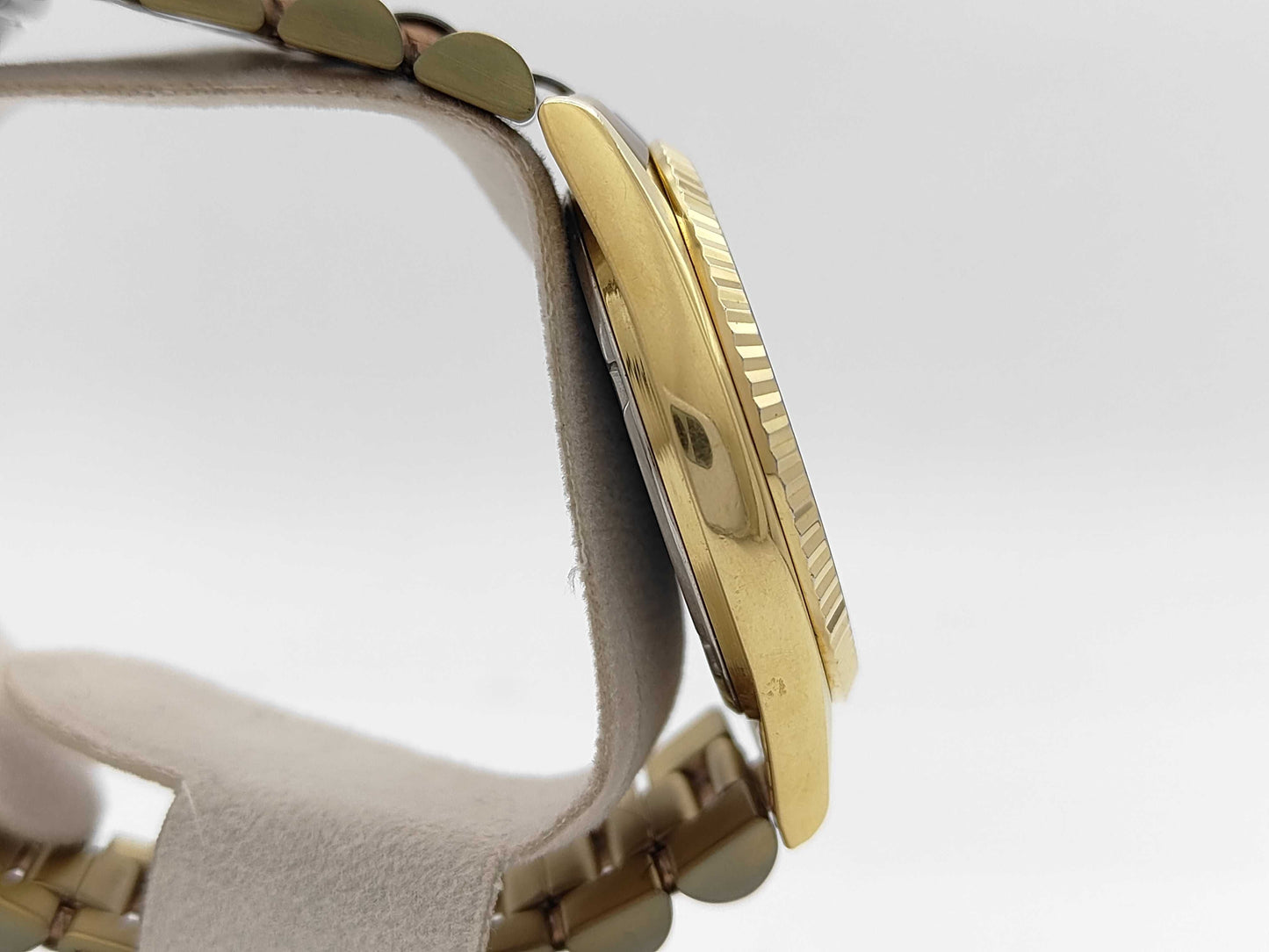 SEIKO 7N43-8110 311393 Quartz Gold Dial Men's Watch