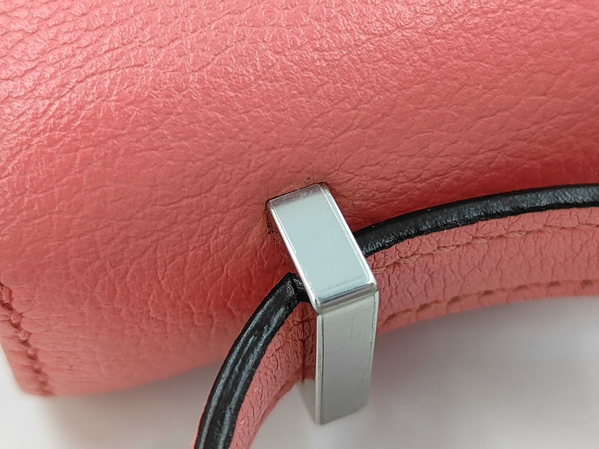 HERMES HERMES Constance Mini Shoulder Bag