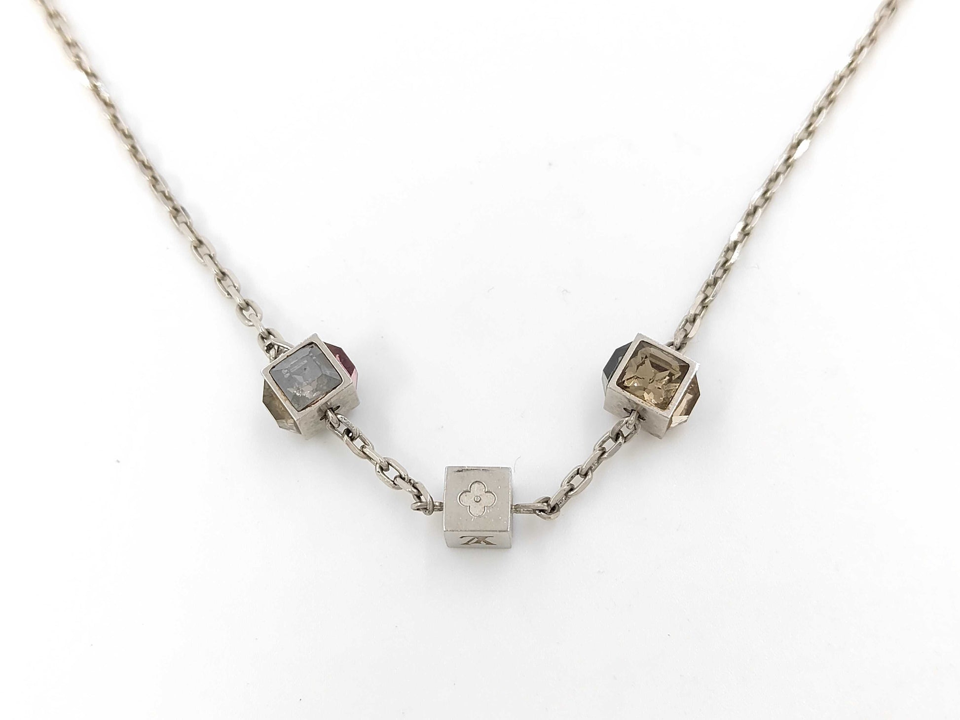 LOUIS VUITTON Collier Gamble Necklace M65232 Necklace