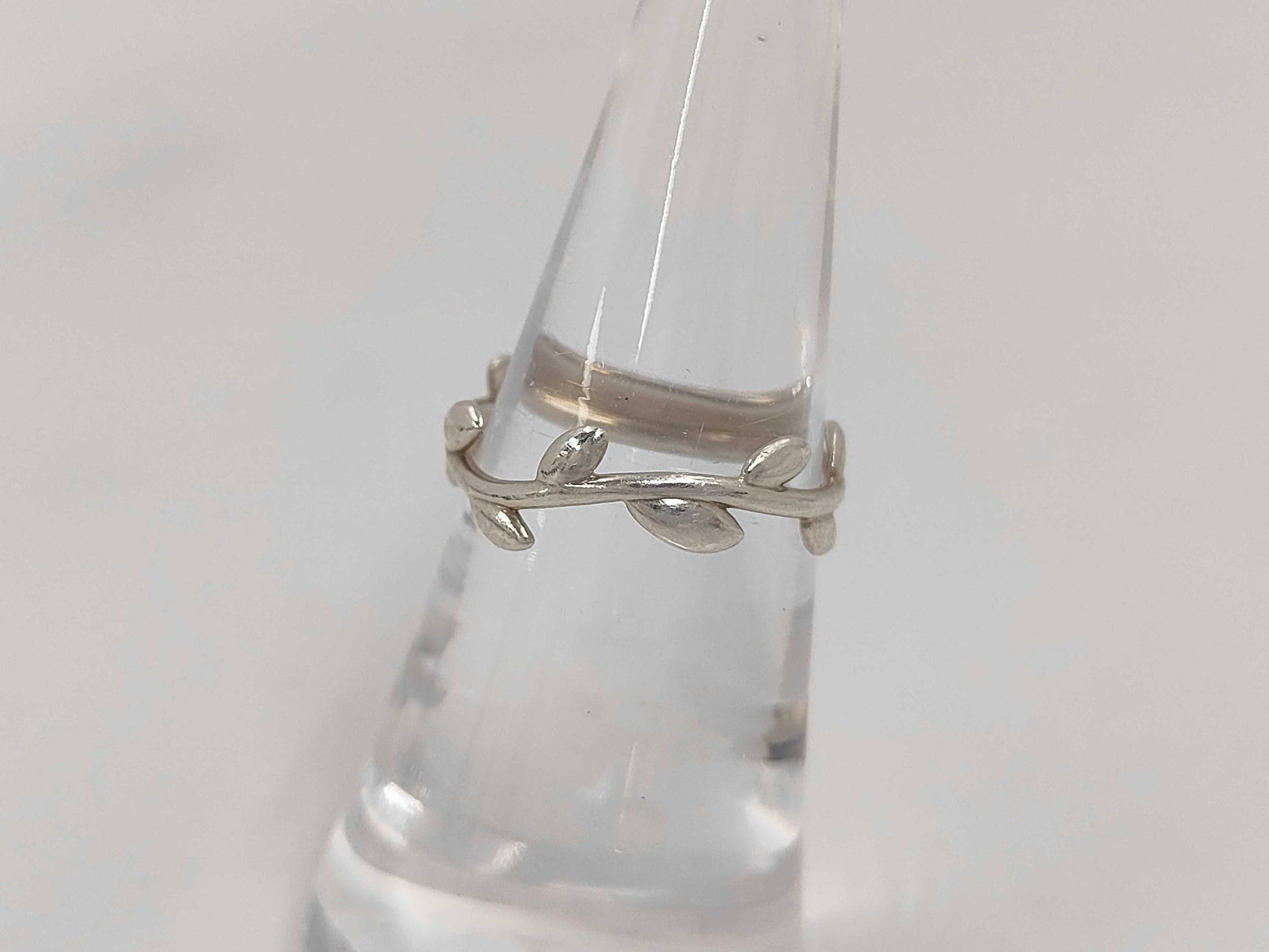 Tiffany & Co. Paloma Picasso Olive Leaf Ring