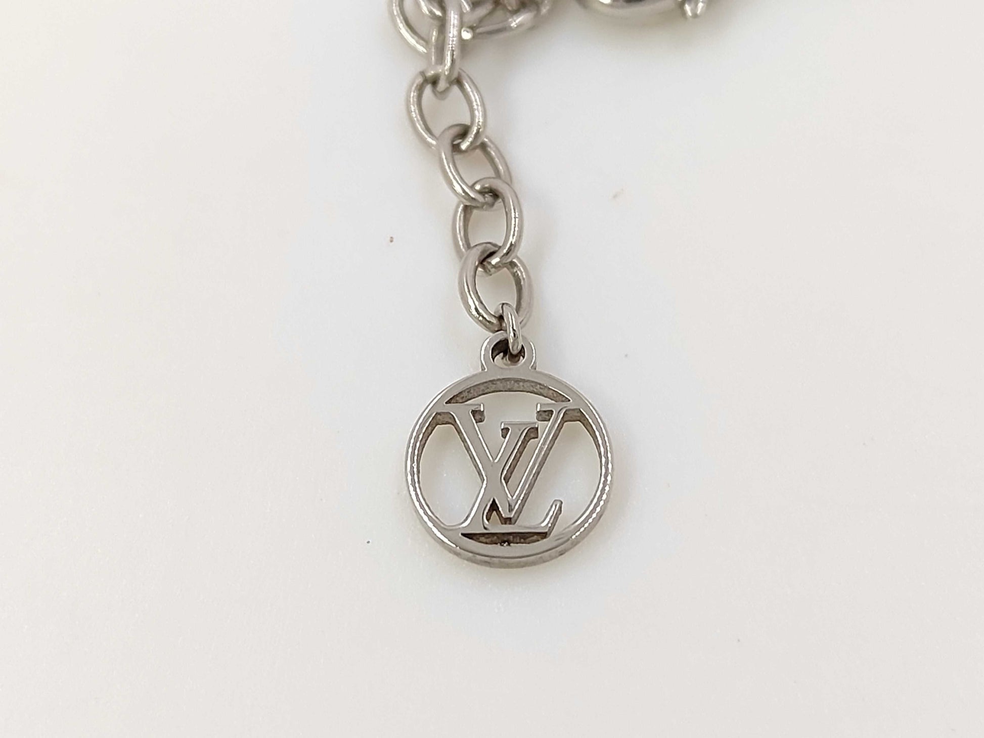 LOUIS VUITTON Necklace - LV Iconic M02751 Necklace