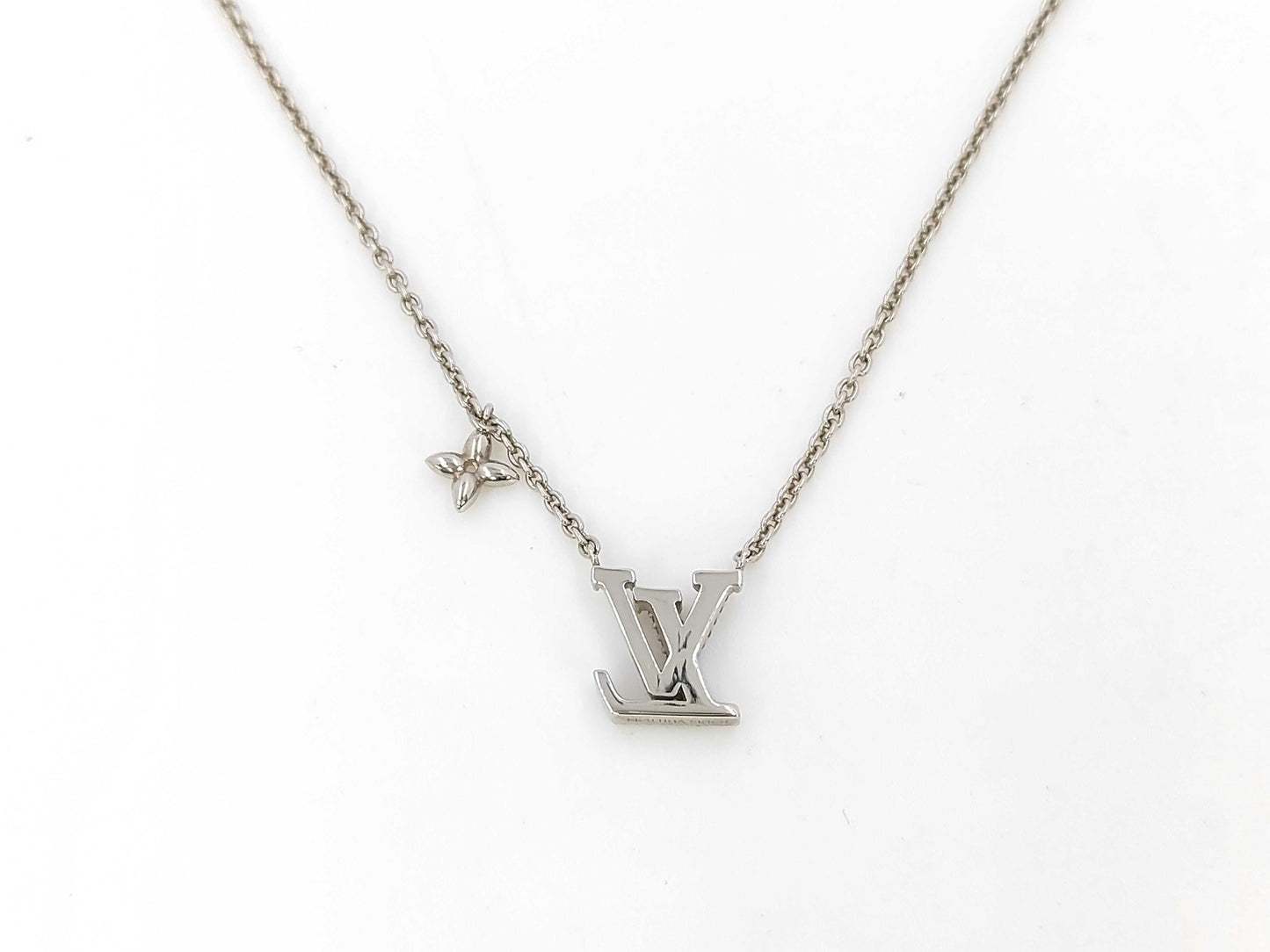 LOUIS VUITTON Necklace - LV Iconic M02751 Necklace