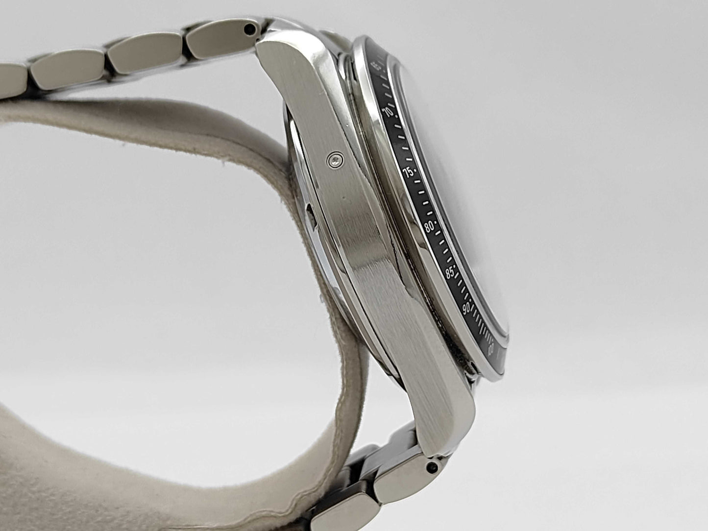 OMEGA Speedmaster 323.30.40.40.06.001 85972322 Automatic Men's Watch