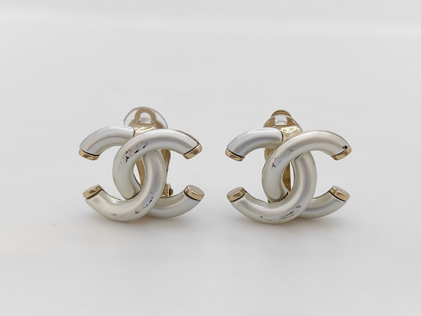 CHANEL A17P Earrings