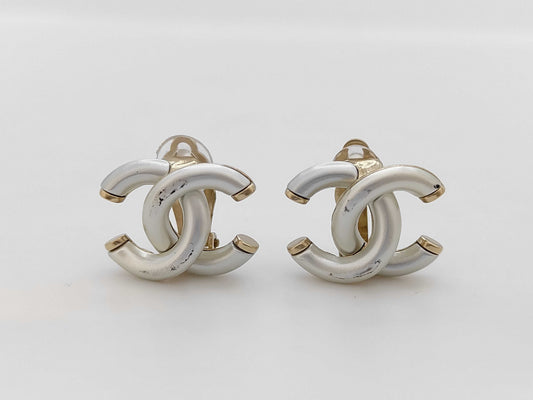 CHANEL A17P Earrings