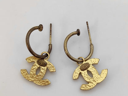 CHANEL 01A Earrings
