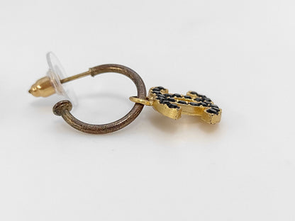 CHANEL 01A Earrings