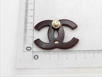 CHANEL 08A Brooch