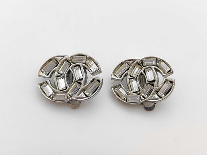CHANEL 01P Earrings