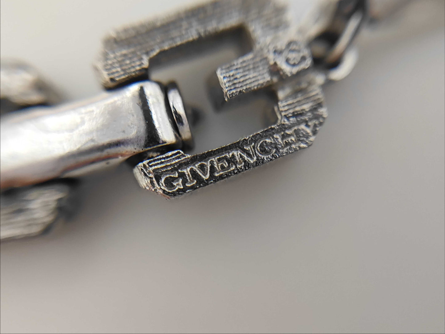 GIVENCHY Necklace